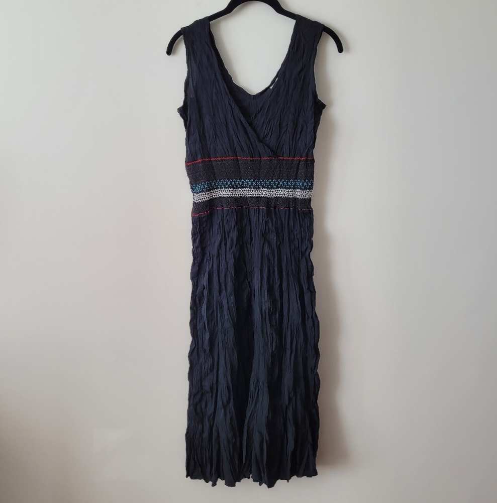 Vintage Y2K Susy Shier Black Sleeveless Crinkle Crepe Grecian Boho Dress